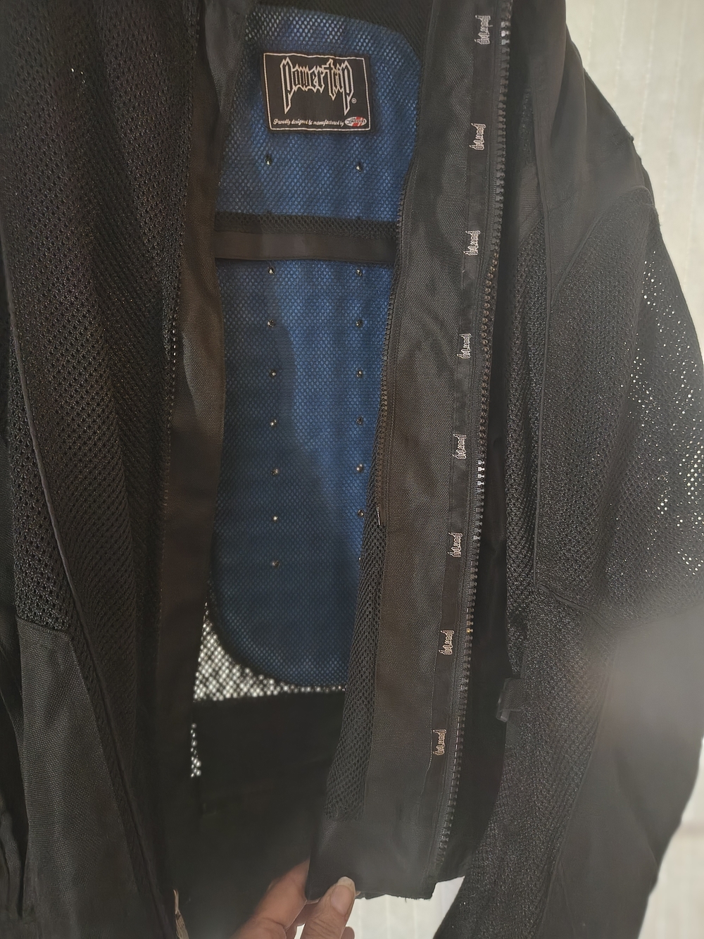 Power Trip Black Men’s Mesh Panel Jacket - - Picture 3 of 6
